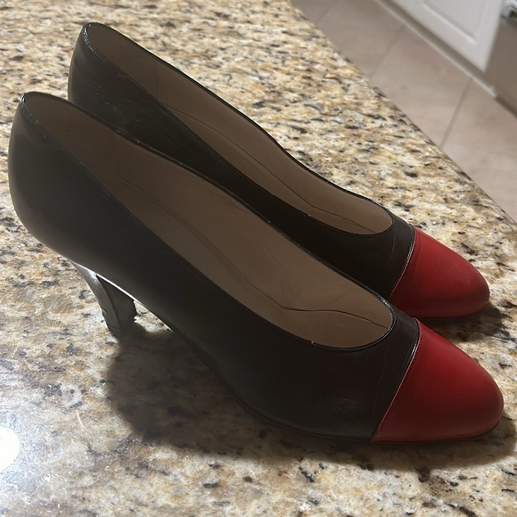 RARE! 🌸CHANEL SHOES🌸 - Picture 7 of 10